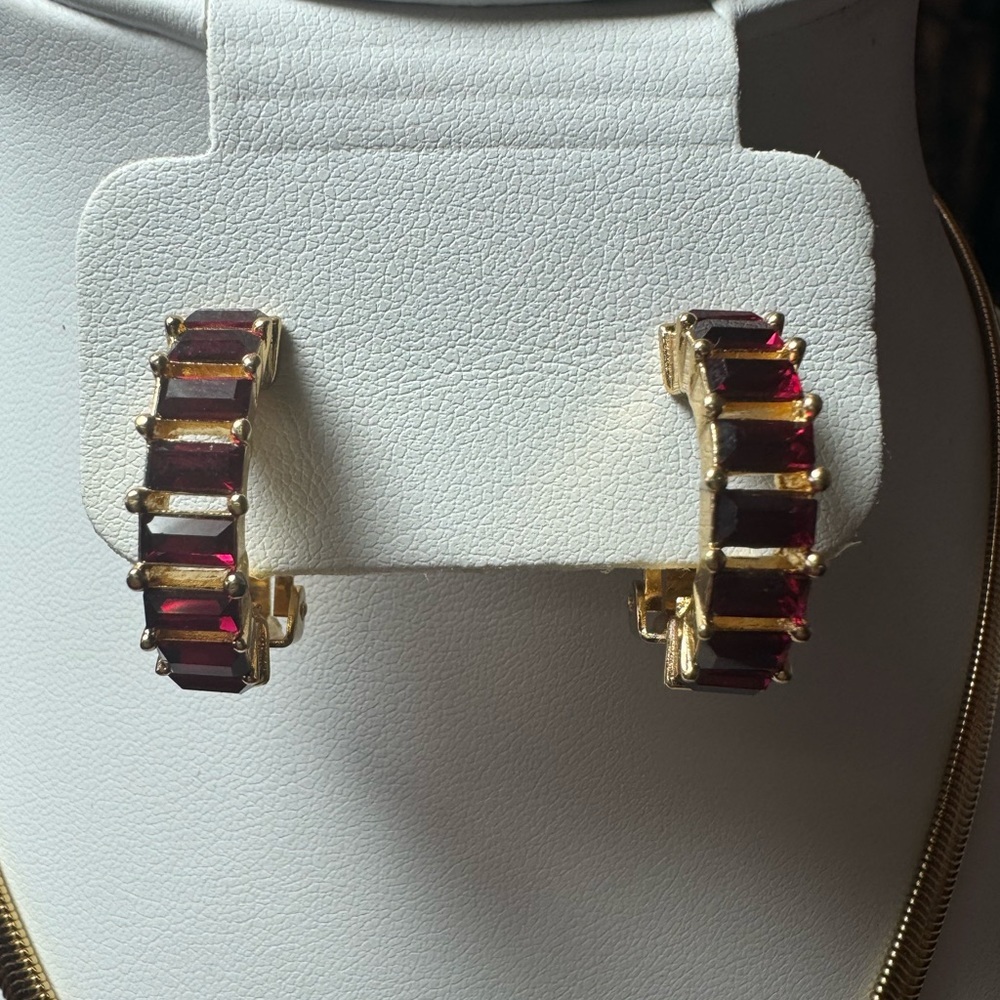 DIOR Vintage 80s/90s Red and Gold Necklace and Earrings Set, Gothic Glam Gala - Picture 4 of 8